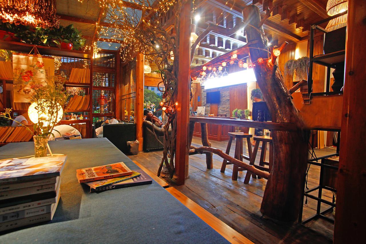 Guihua Road 106Th Hostel Zhangjiajie Exterior foto