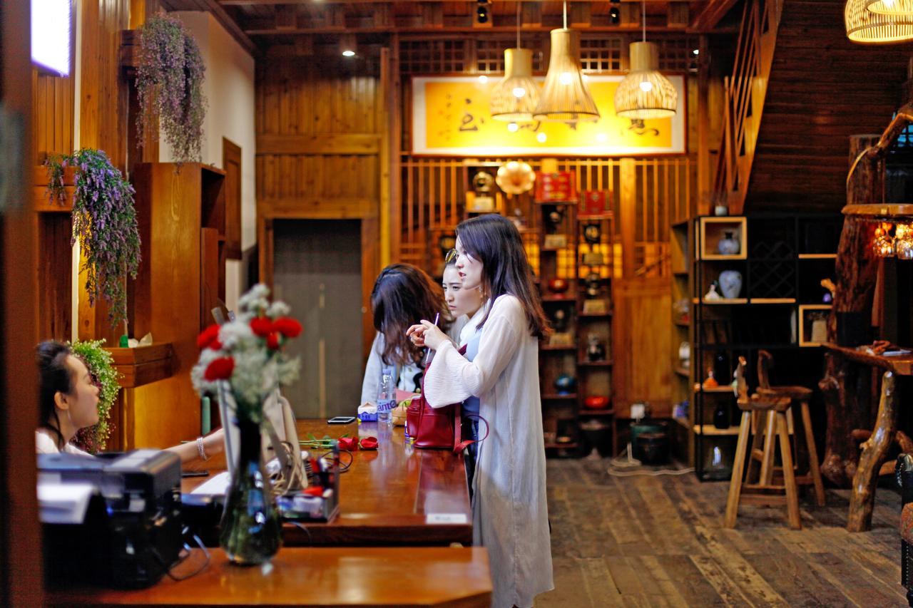 Guihua Road 106Th Hostel Zhangjiajie Exterior foto